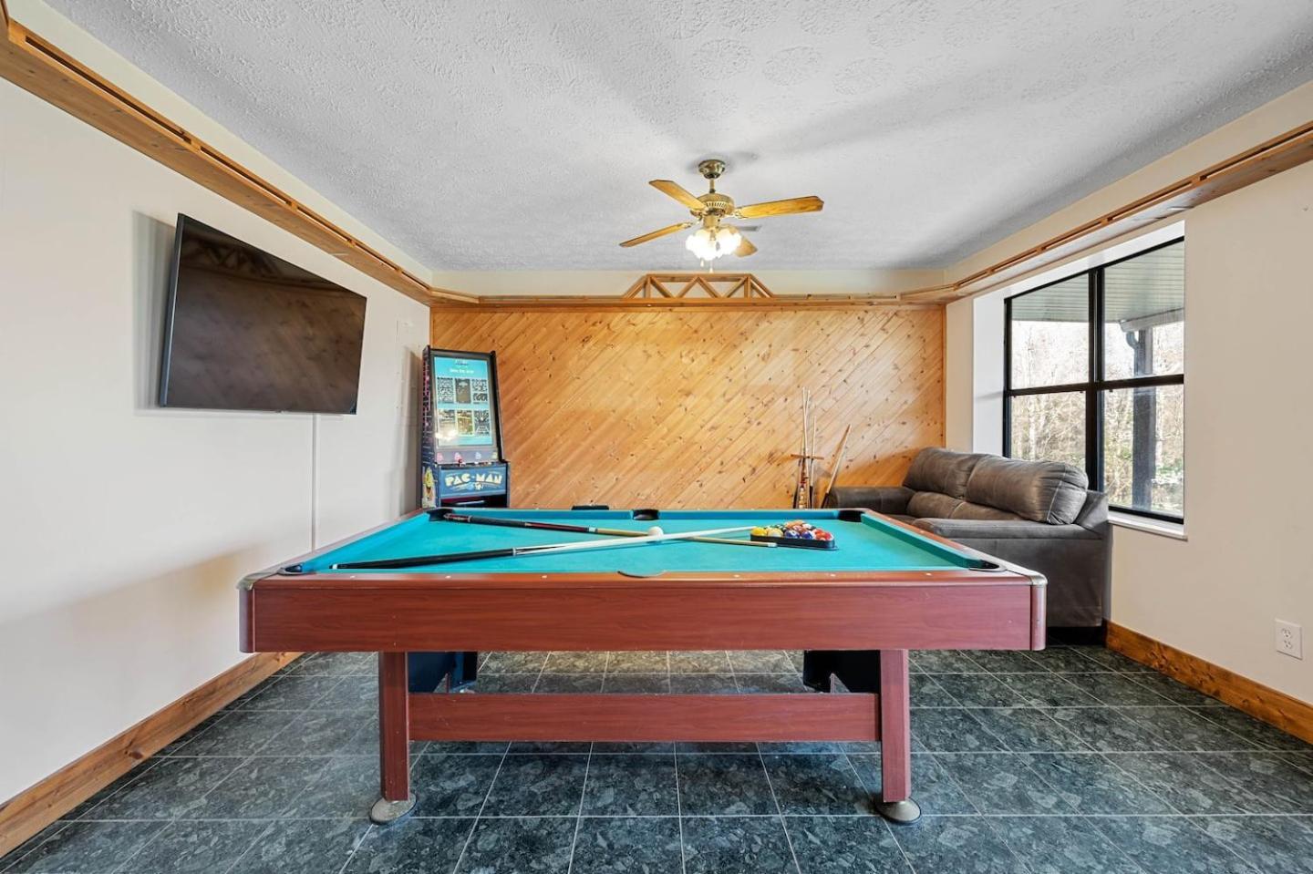סביירוויל Dog Friendly! Views! Hot Tub! Close To Pf! Gsmnp מראה חיצוני תמונה